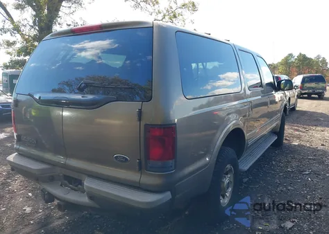 2003 Ford Excursion Limited из США, поврежденный, VIN 1FMNU43S03EA92003